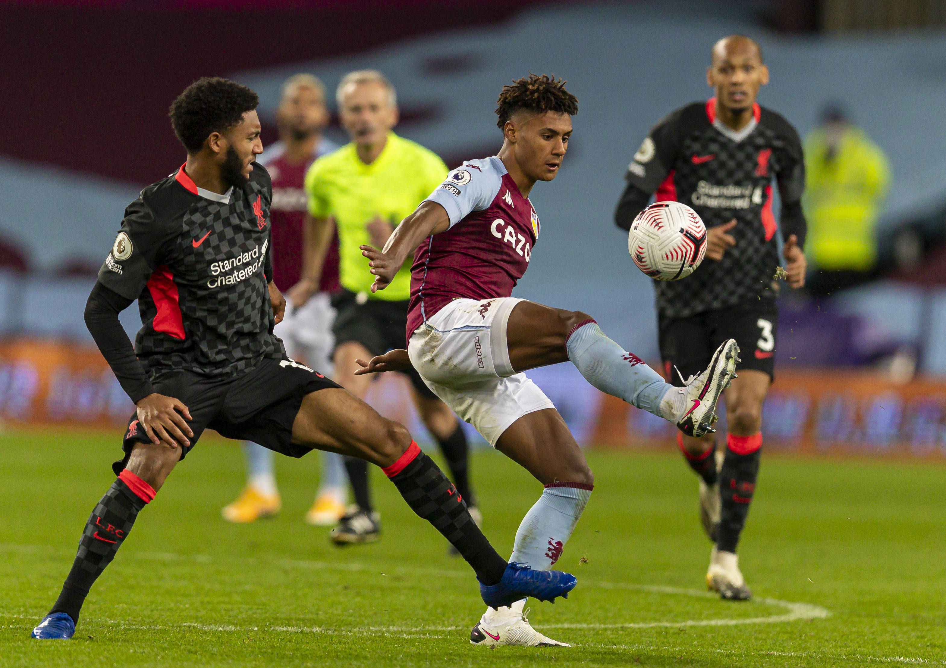 出席比尔婚 出席比尔婚